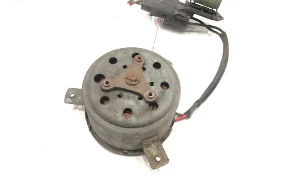 Opel Astra G Fan control module 13128687