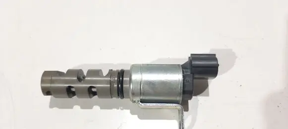 Toyota C-HR I Camshaft speed sensor 153300T050 1533037010