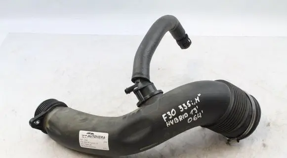 BMW 3 F30 F35 F31 Turbo air intake inlet pipe/hose 7602651 13717602651
