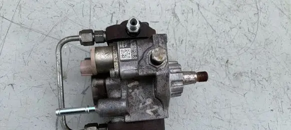 Opel Zafira B Fuel injection high pressure pump 8981030280