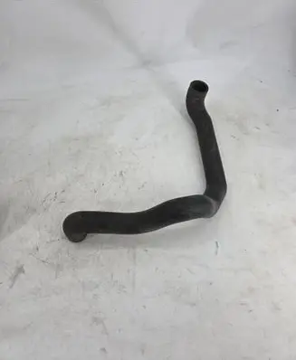 Audi A8 S8 D2 4D Engine coolant pipe/hose