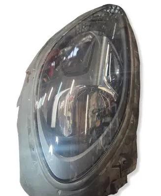 Porsche Macan (95B) Headlight/headlamp 95B941009AR LE16E6383 030257523301