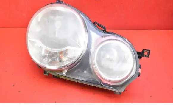 Volkswagen Polo Headlight/headlamp 0301190201