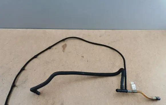 BMW 5 E60 E61 Fuel return line/hose 135377999901 13537799990101 7799991