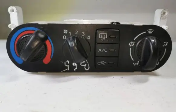 Nissan Almera N16 Climate control unit 3H55032743
