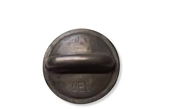 Mercedes-Benz W123 Oil filler cap A0001800702