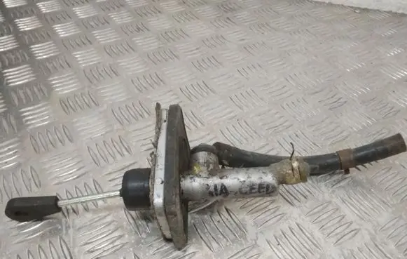 KIA Ceed Clutch master cylinder