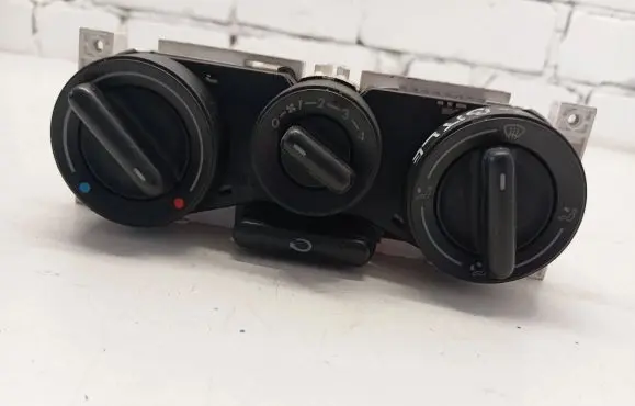Volkswagen New Beetle Climate control unit 1C0819045D 901511600000 662941U0