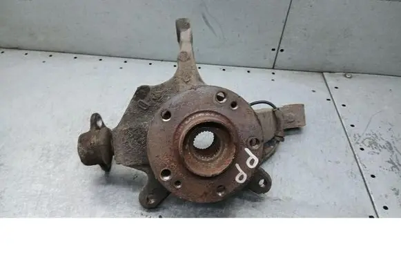 Renault Laguna II Front wheel hub 