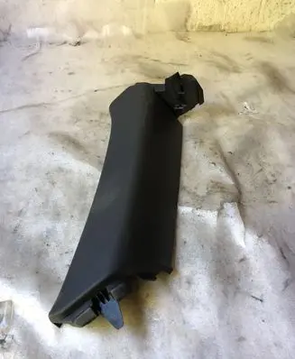 Audi Q3 8U (C) pillar trim 8u0867287