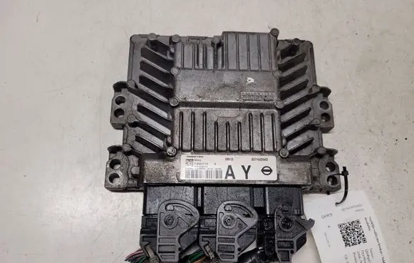 Nissan Qashqai Engine control unit/module 23710JD54D SID303 S180033104