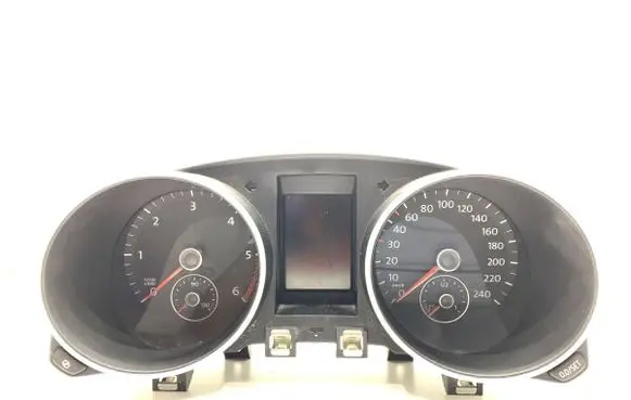 Volkswagen Golf VI Speedometer (instrument cluster) 5K0920871AX