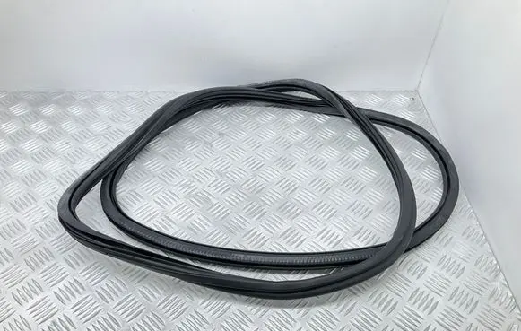 Audi A6 S6 C7 4G Front door rubber seal 4G5