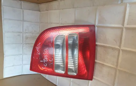 Skoda Octavia Mk1 (1U) Rear/tail lights TK236528 1U6945096