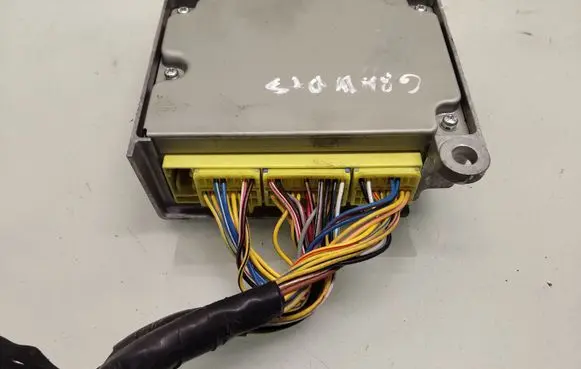 Mitsubishi Grandis Airbag control unit/module MN141401