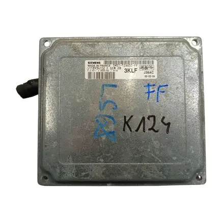 Ford Focus C-MAX Engine control unit/module 5M5112A650FF 3KLE S118934102F