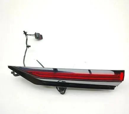 Polestar 2 Tailgate rear/tail lights 31698087