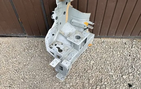 Renault Trafic III (X82) Front side member 
