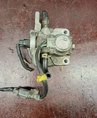 Honda FR-V Mechanical fuel pump 1863006060 16900RJLG01