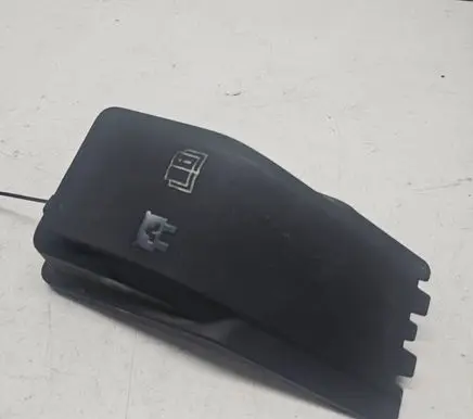 Volvo V70 Fuse box cover 6G9T14A076