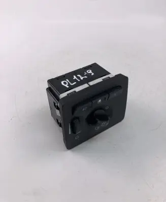 Volvo V50 Light switch 30739299