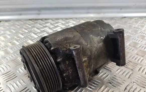 Renault Espace IV Air conditioning (A/C) compressor (pump) 8200067915 12043215417B 01033205