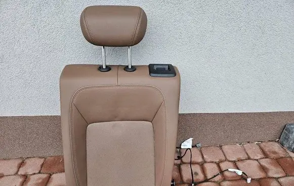 Opel Insignia B Rear seat OPELCZESCI.com-H23