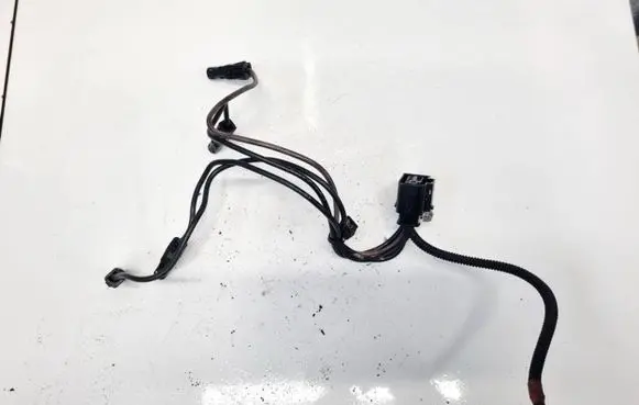 BMW 5 GT F07 Ignition plug leads 781193802 7811938-02
