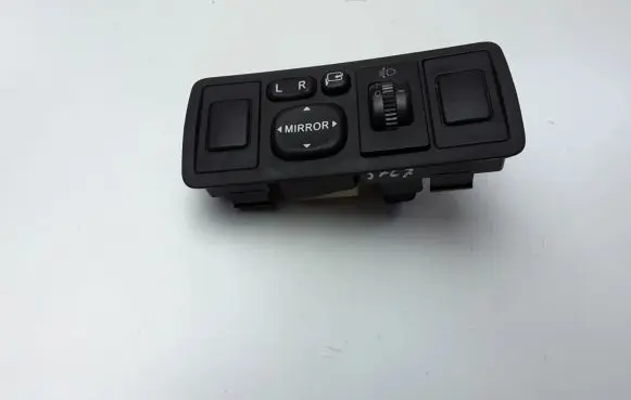 Toyota Avensis T250 Wing mirror switch 183575