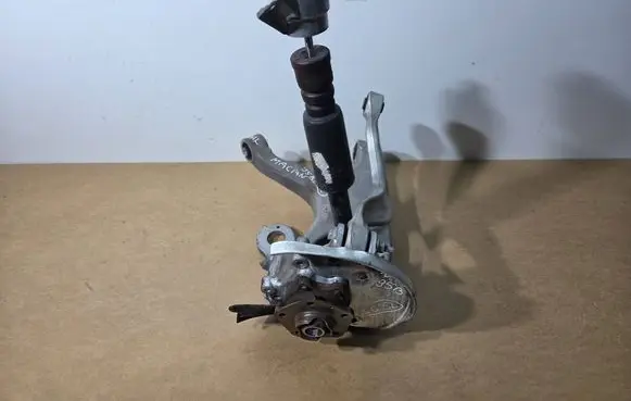 Porsche Macan (95B) Rear wheel hub 8R0505436C