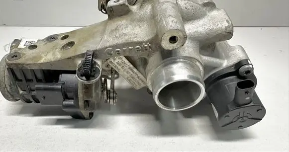 Peugeot 208 Turbo 8871570001 8582930007