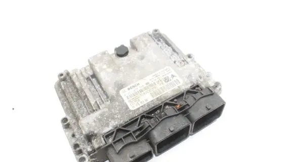 Peugeot 308 Engine control unit/module 0281030546 9807885980