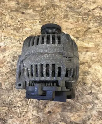 Volvo S60 Generator/alternator 30667787 0124525060