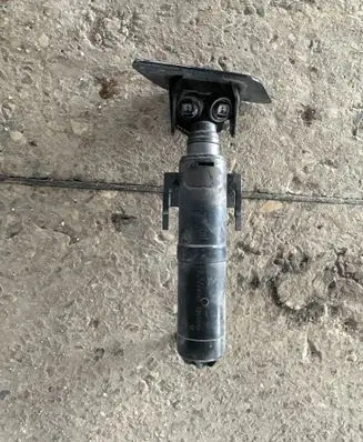 BMW X3 F25 Headlight washer spray nozzle 7251640 7212953