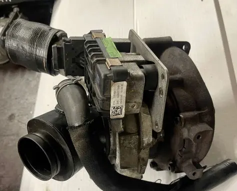 Audi A6 S6 C6 4F Turbo 7771621 059145721D