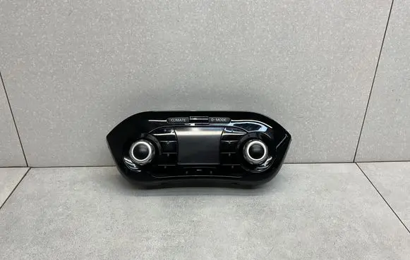Nissan Juke I F15 Climate control unit 24845BV80A