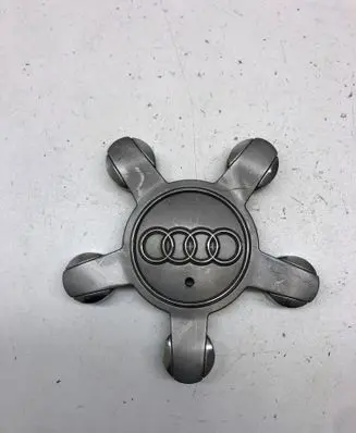 Audi A3 S3 8V Original wheel cap 8R0601165