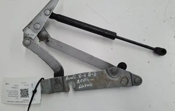 Audi A4 S4 B6 8E 8H Tailgate/trunk/boot hinge 8H0827301A