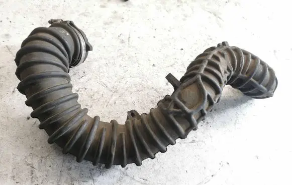 Renault Trafic II (X83) Intercooler hose/pipe 8200607746 93858731