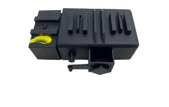 Volkswagen Up Seat heating relay 6R0959772A
