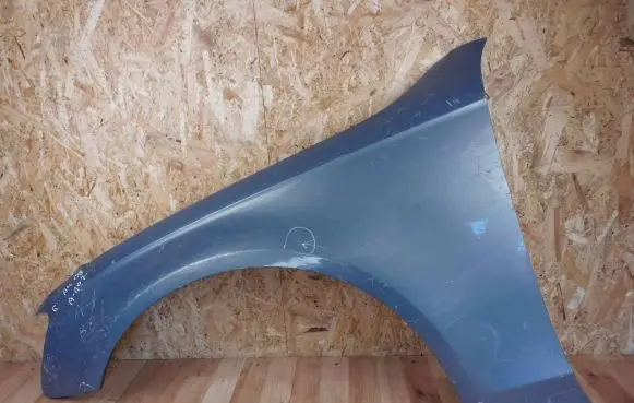 Audi A4 S4 B8 8K Fender 8K0821105A