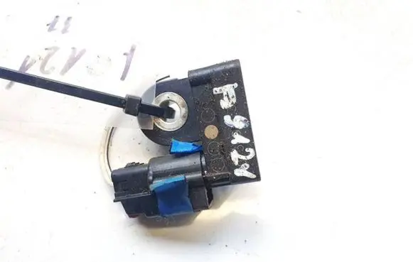 Mazda 6 Airbag deployment crash/impact sensor gp9a57kc0 6097c4e1