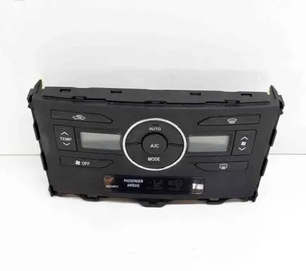 Toyota Auris 150 Interior fan control switch 5590002351