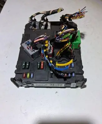 Citroen C3 Comfort/convenience module 9653667380