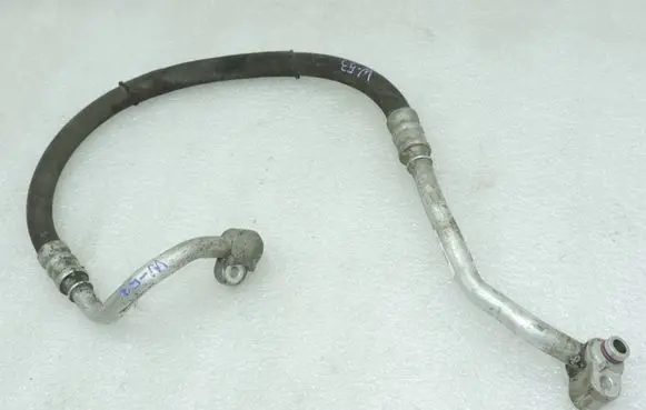 Volkswagen Tiguan Air conditioning (A/C) pipe/hose 5N0820721G