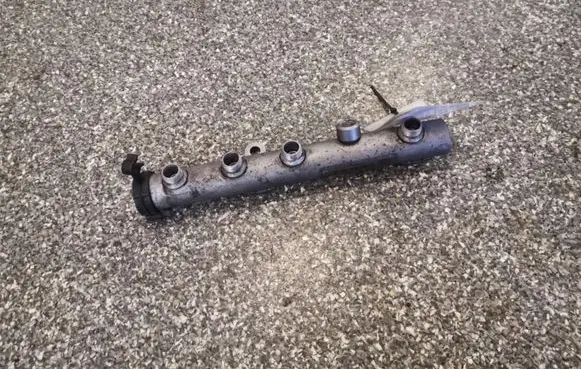 Audi A6 S6 C6 4F Fuel main line pipe 059130089AB