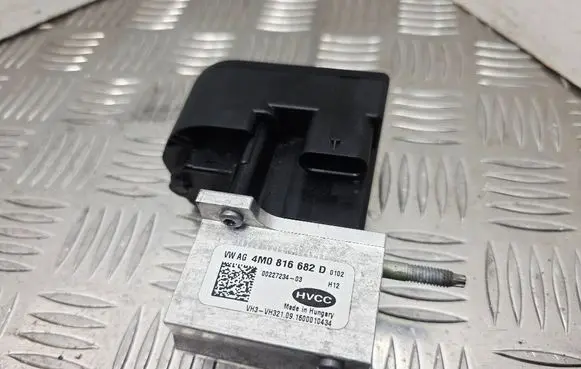 Volkswagen e-Golf Air conditioning (A/C) expansion valve 4M0816682D