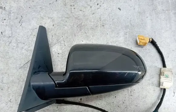 Audi A2 Front door electric wing mirror
