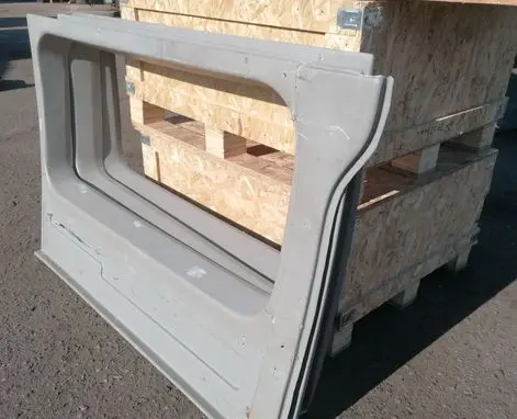 Renault Master III Rear side glass trim 