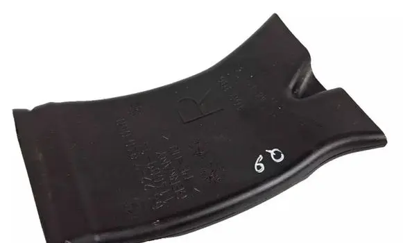 BMW i4 Cabin air duct channel 7946050